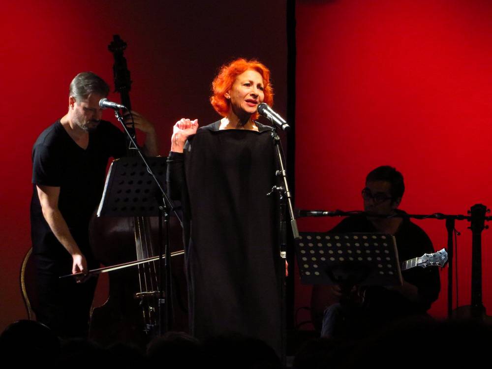 Esther Ofarim in Braunschweig 2018 - foto (c) by Viviane