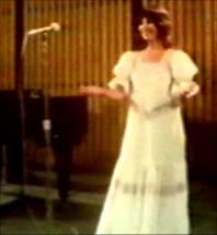 Esther Ofarim - live in concert in Haifa 1972