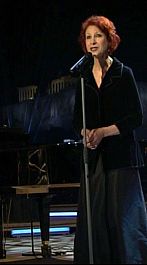 Esther Ofarim at the Olympia Gala 2004