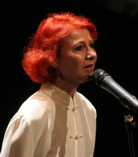 Esther Ofarim in Giessen 2011 - foto (c) by giessener-allgemeine.de