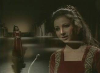Esther Ofarim - performing Long about now