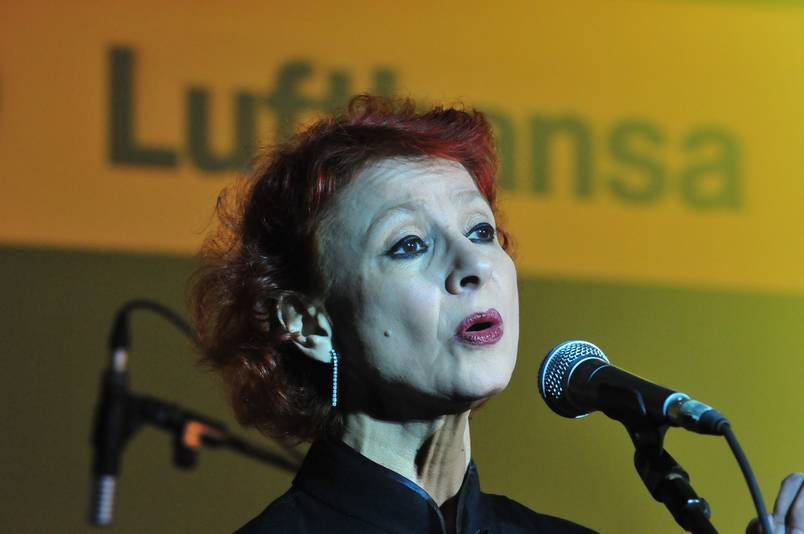 Esther Ofarim - Photo: Tamar Matsafi