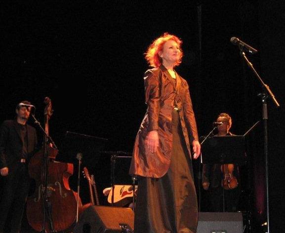 Esther Ofarim in Hamburg 2012 - foto (c) by Reto Maag